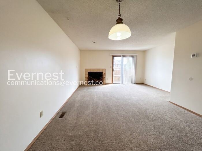 4012 Muse Way - Photo 5 of 22