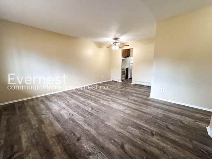 4311 N Chestnut St #2 - Photo 4 of 13