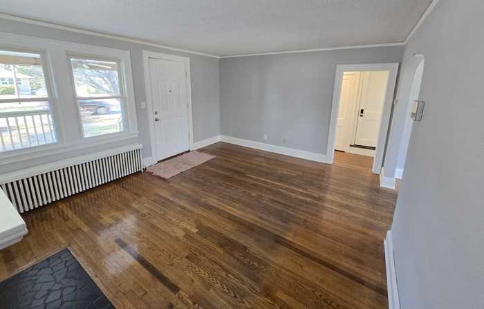 3504 Chesapeake Blvd - Photo 2 of 22