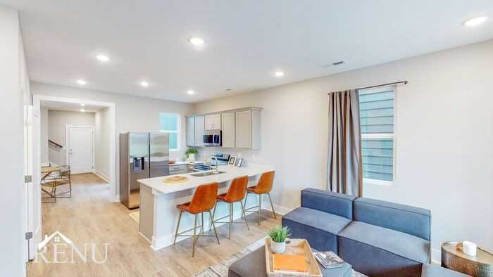 2359 E 19th St - Photo 4 of 17