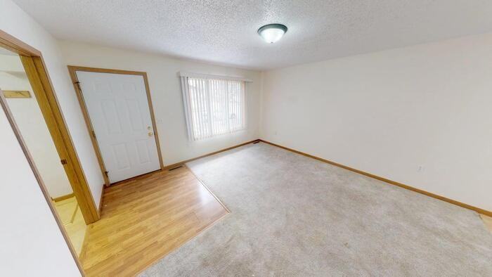 306 S 13th St - Photo 2 of 20