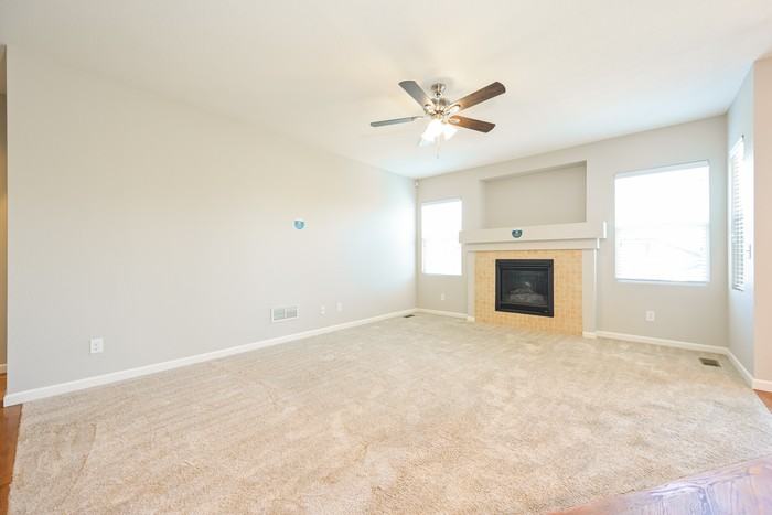 5031 S Rome St - Photo 4 of 16