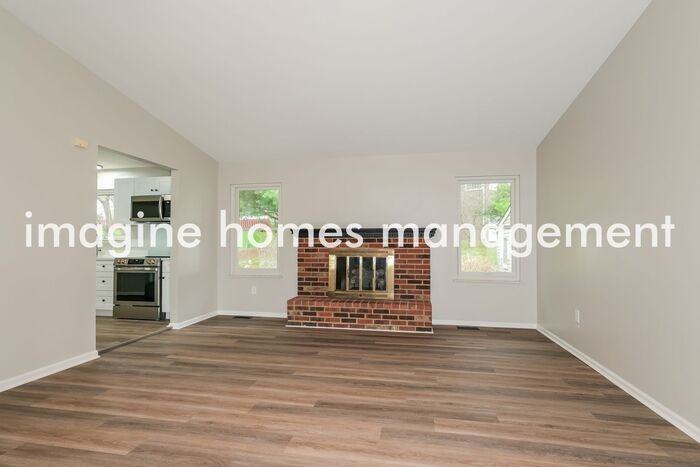 12018 Depaul Hills Dr - Photo 5 of 23