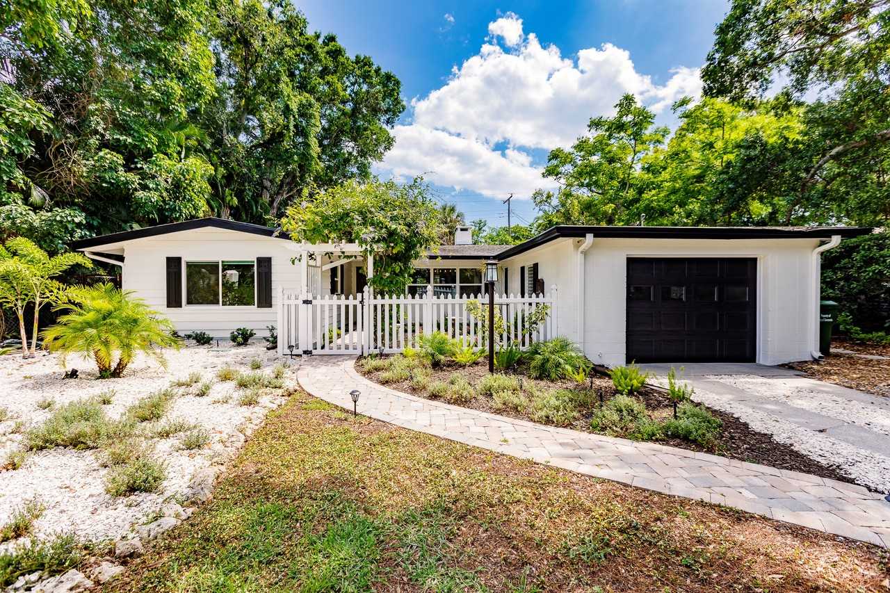 458 Woodland Dr #NA - Photo 2 of 19