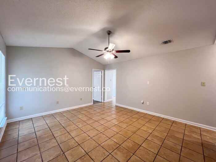 4286 Brighton Dr - Photo 6 of 23