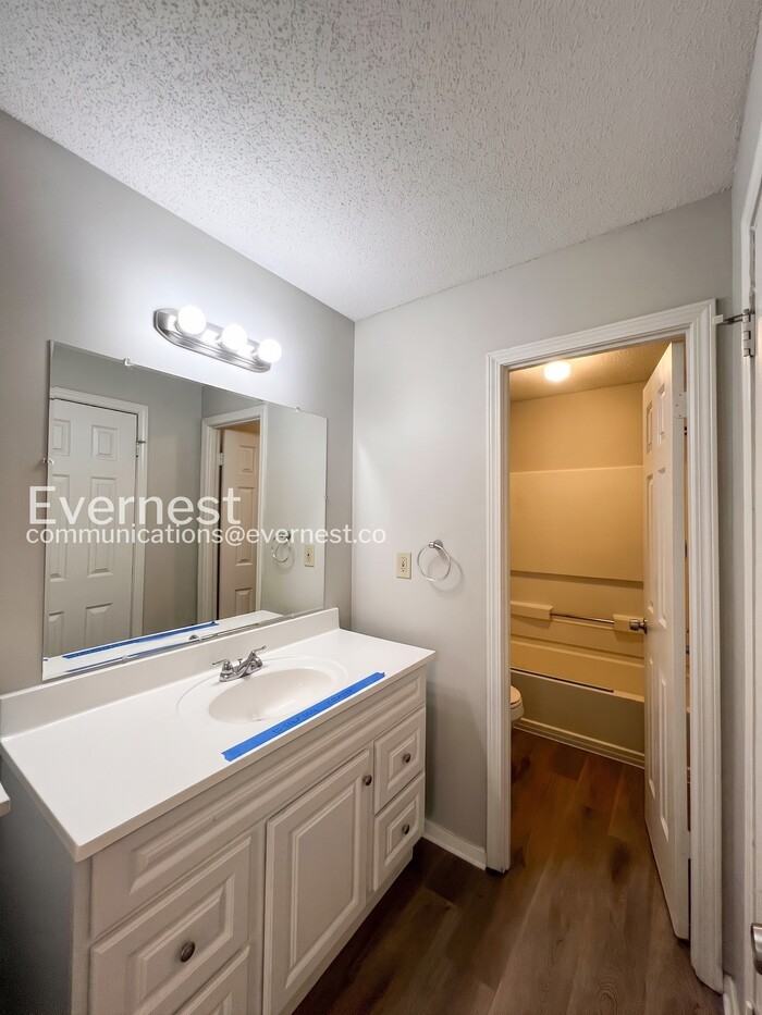 4286 Brighton Dr - Photo 7 of 23