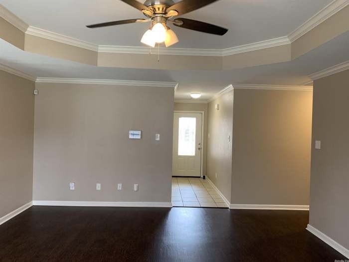 2400 Palisade Dr - Photo 3 of 13