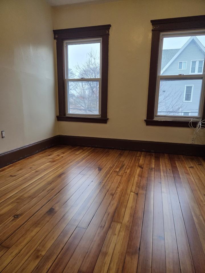 234 Howard Ave #2 - Photo 5 of 11