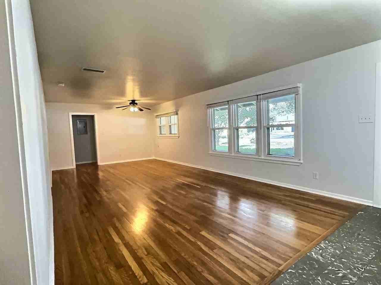 635 Rockhill Dr #NA - Photo 6 of 23