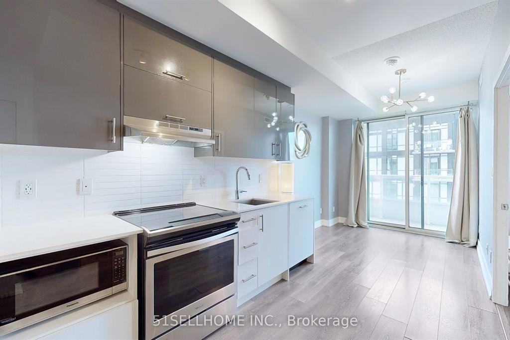 180 Fairview Mall Drive - Photo 6 of 14