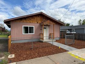 579 51st St - Photo 1 of 1