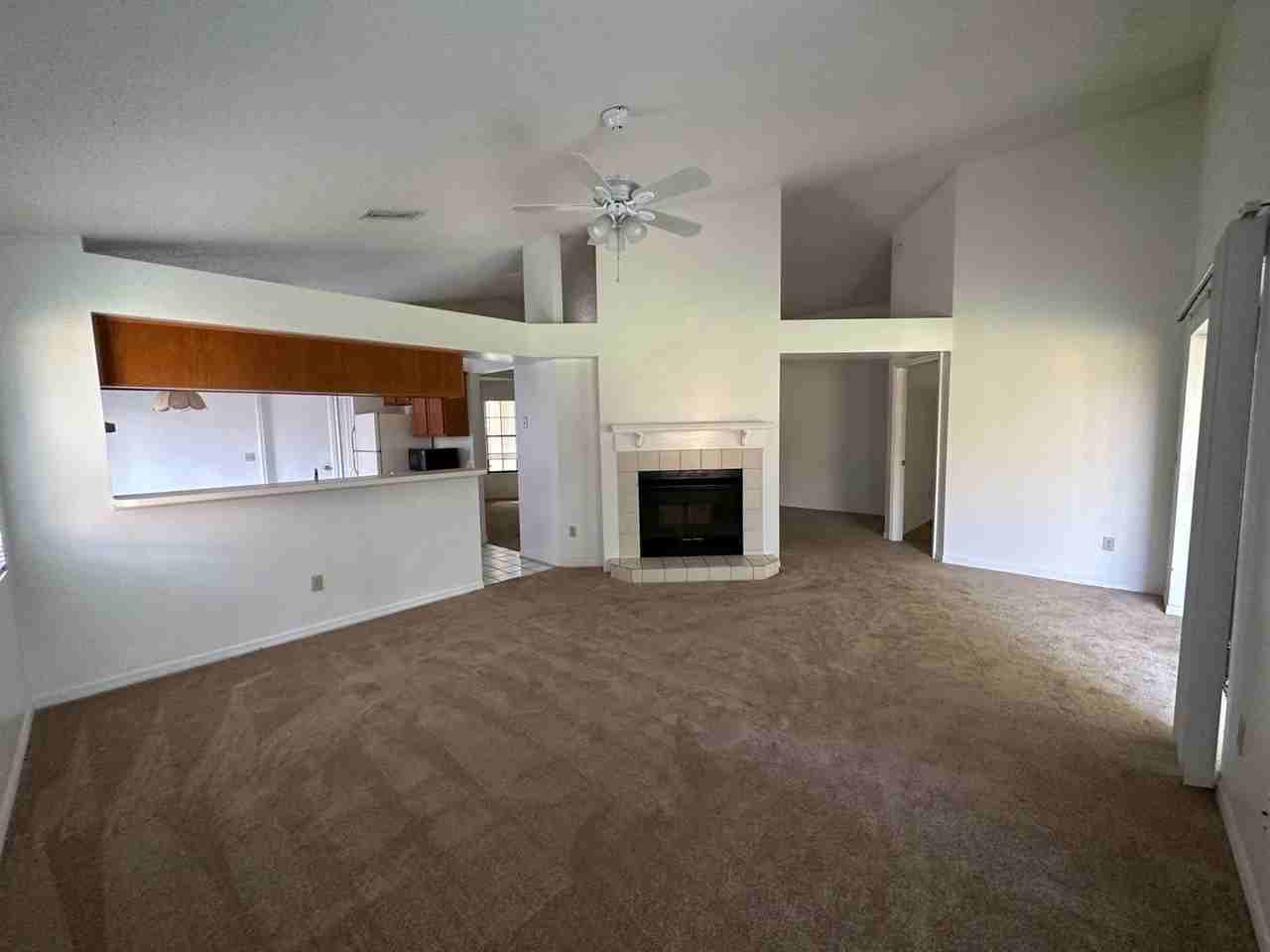 332 Morning Glory Dr - Photo 3 of 23