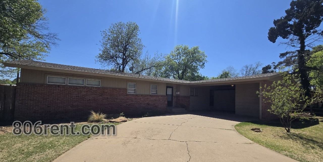 3407 42nd St - Photo 2 of 25