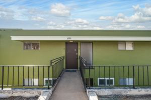 featured image of 2085 San Diego Ave