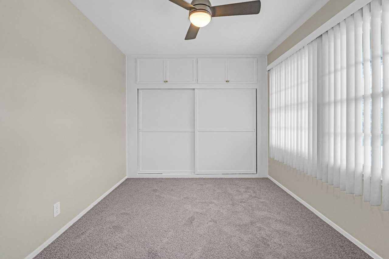 607 N Florence St - Photo 7 of 8