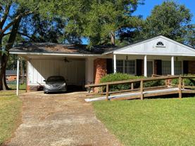 1903 Queens Rd - Photo 1 of 1