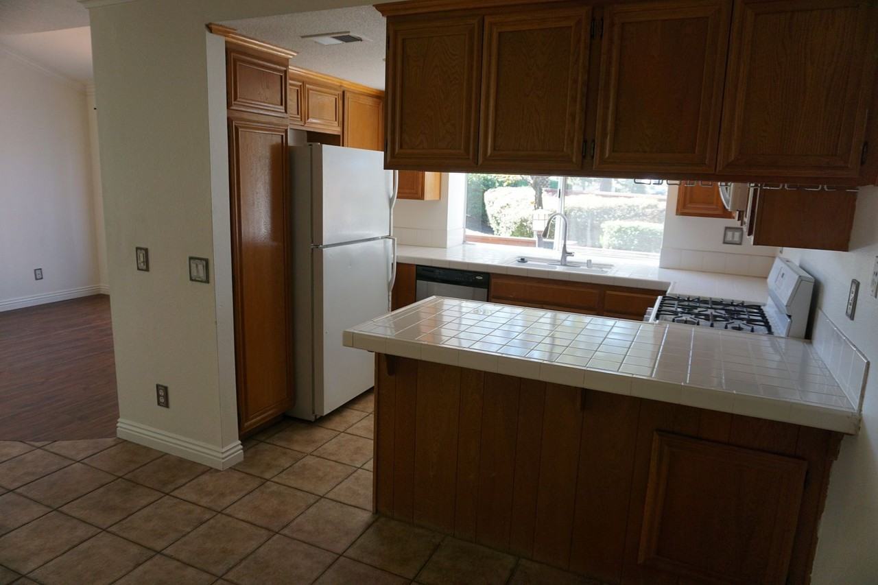 1710 Maxwell Ln #A - Photo 5 of 20