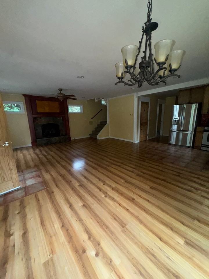 3194 Bingo Ln Se - Photo 5 of 11