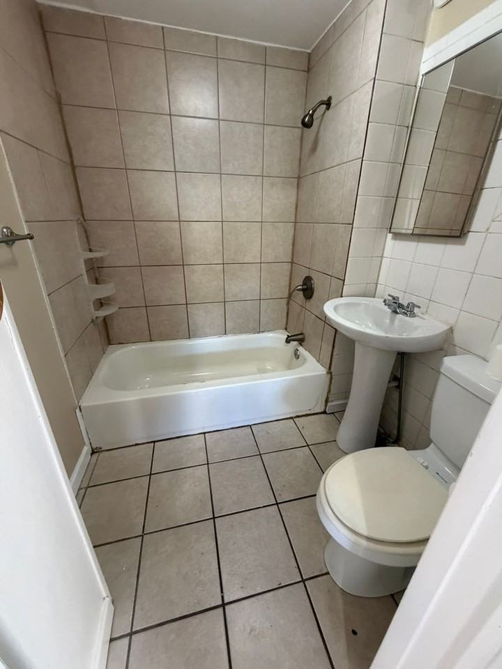 109 N Wahsatch Ave - Photo 7 of 11