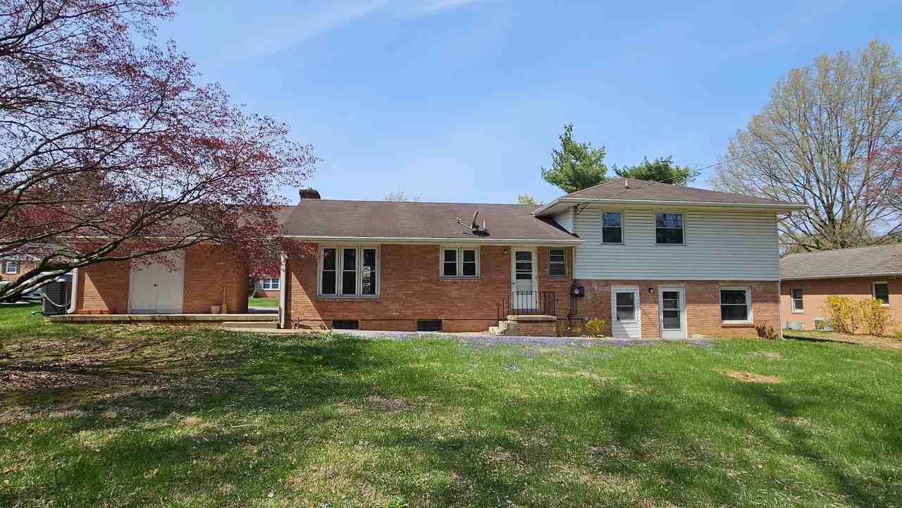 13567 Donnybrook Dr - Photo 5 of 31