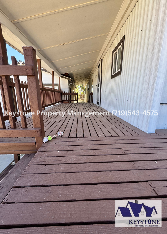 2514 Kara Ct - Photo 4 of 8