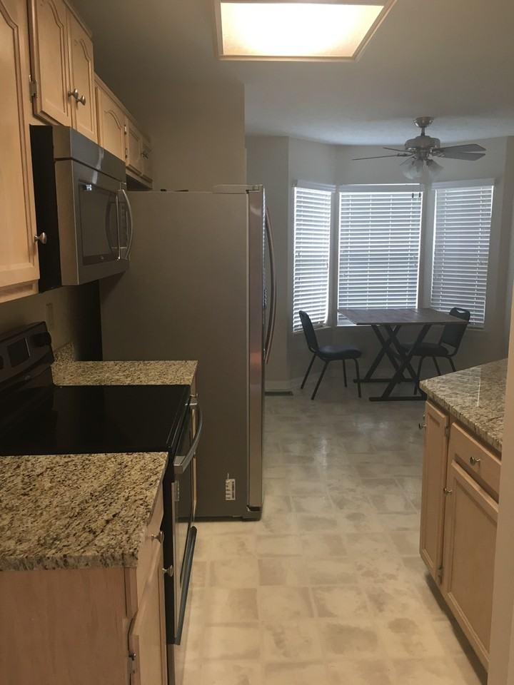 251 Riverbend Dr - Photo 2 of 7