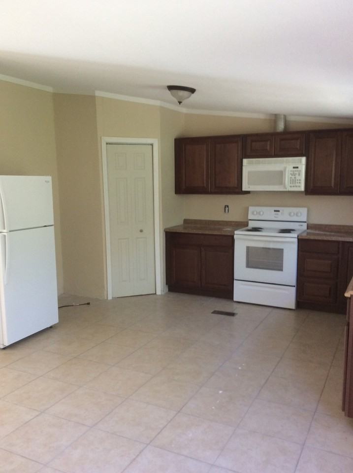 1894 Wild Cherry Dr - Photo 5 of 13