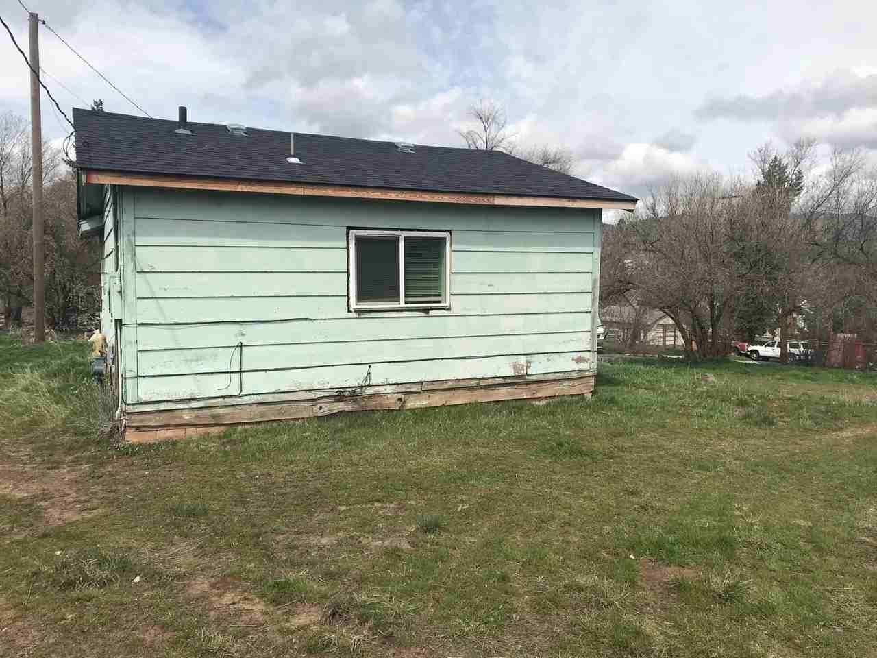 220 Doty St - Photo 5 of 20