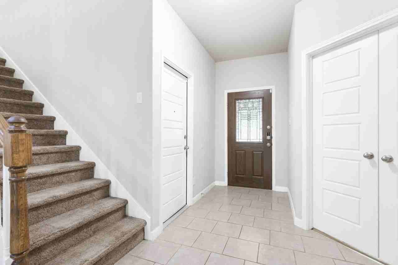 15136 Pandion Dr - Photo 5 of 23