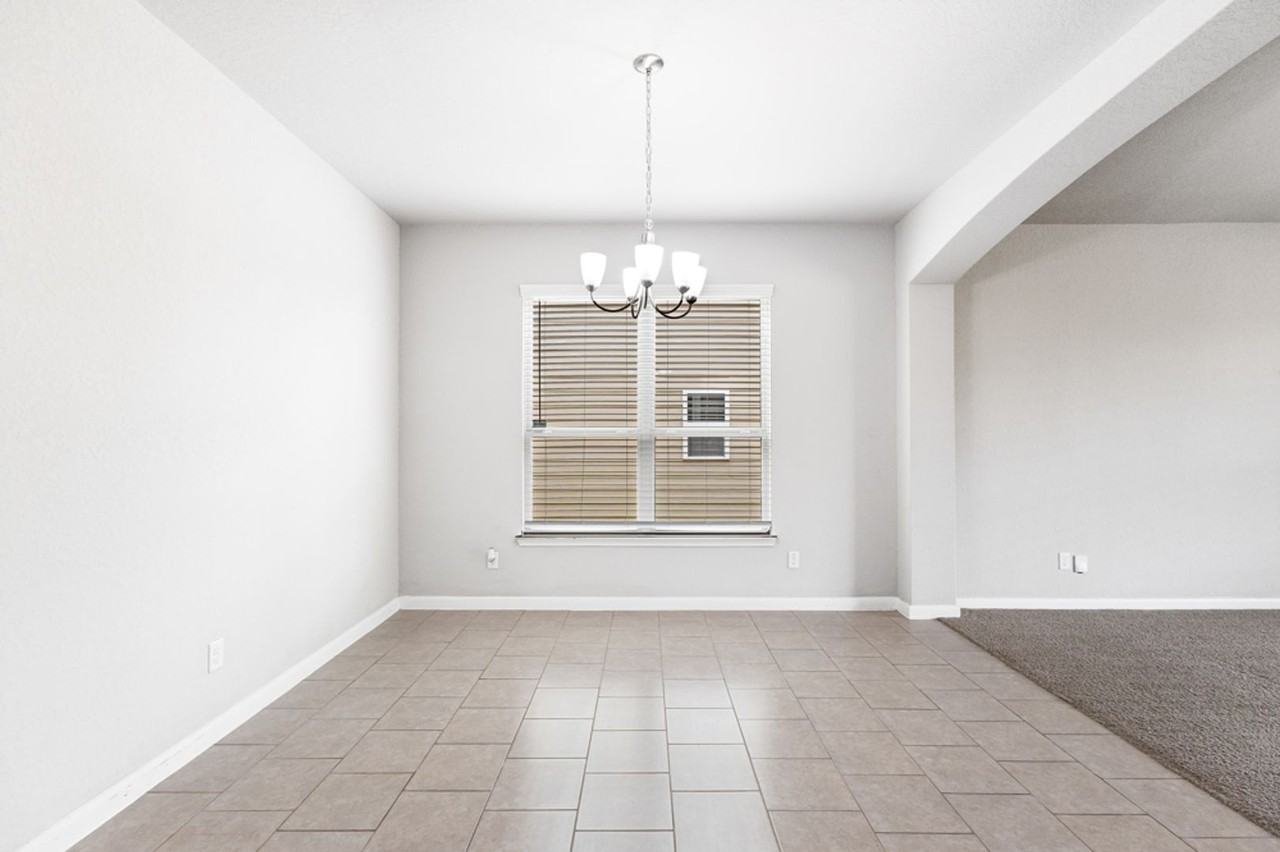 15136 Pandion Dr - Photo 7 of 23