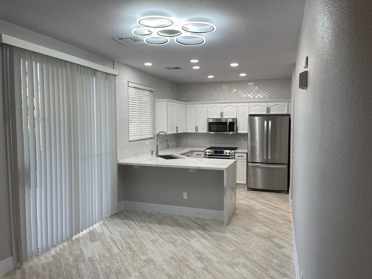 1194 Stormy Valley Rd - Photo 7 of 31