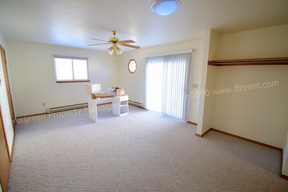 2030 Pecos Pl - Photo 5 of 21