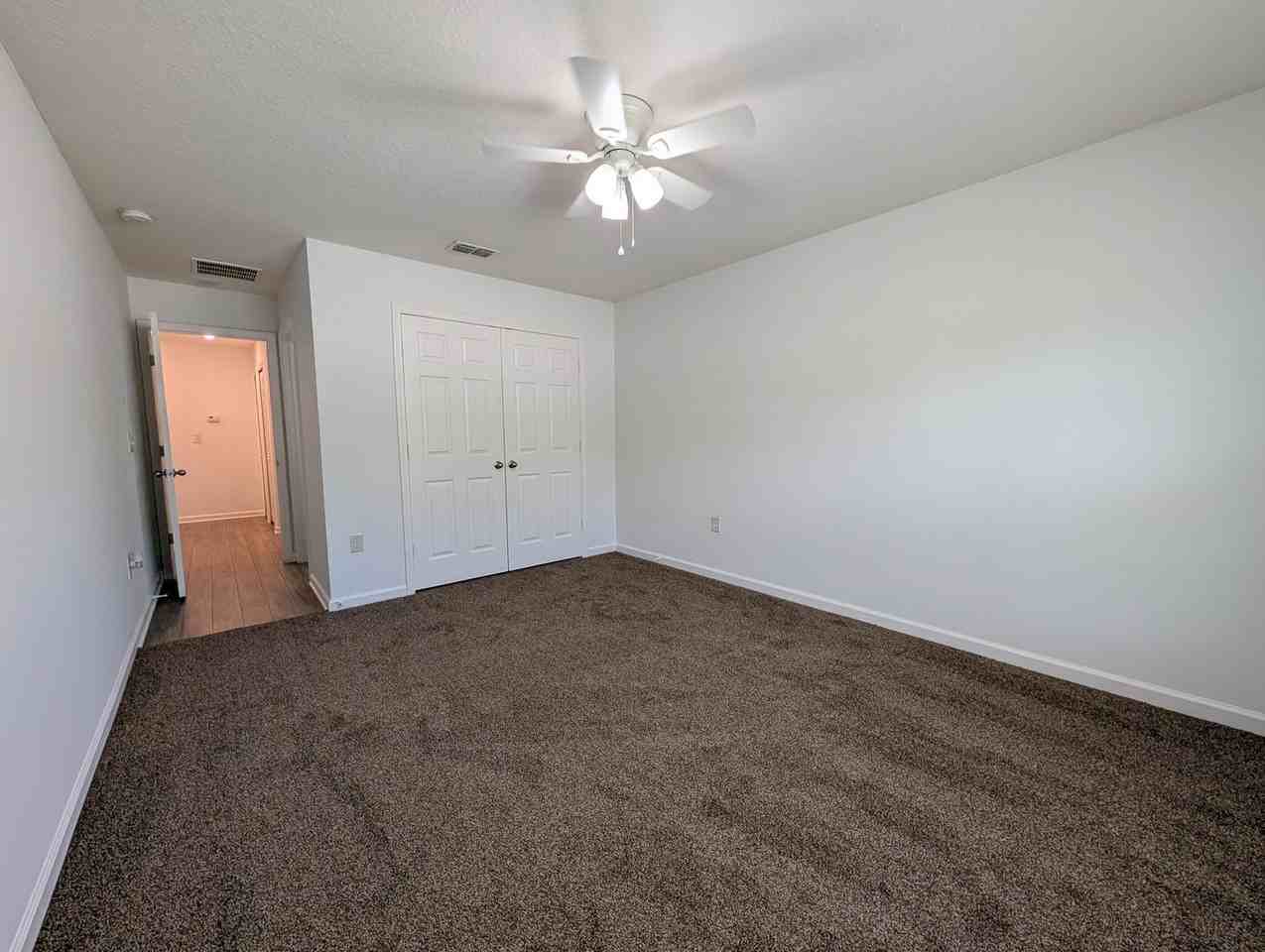 119 Plantation Point Dr - Photo 7 of 15