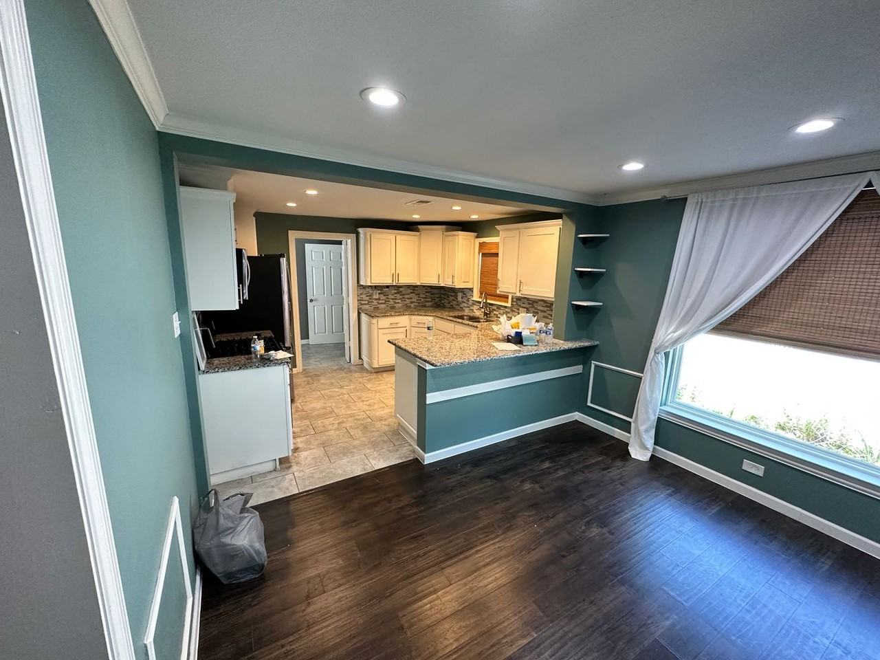 1804 S Adams St - Photo 5 of 36