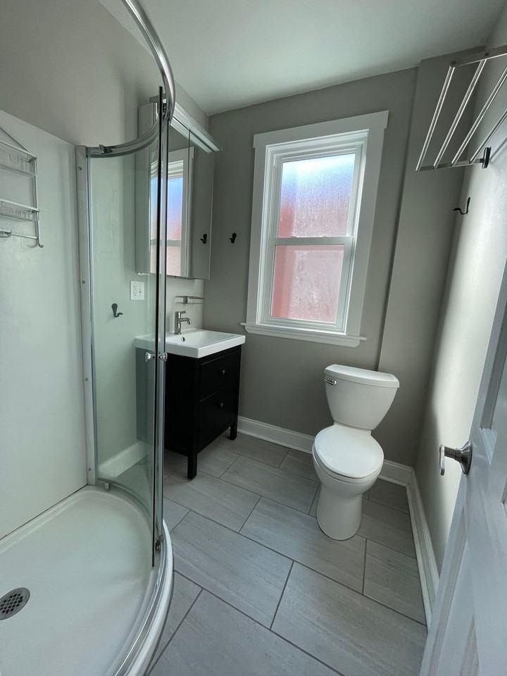 57 Waldorf St - Photo 7 of 16