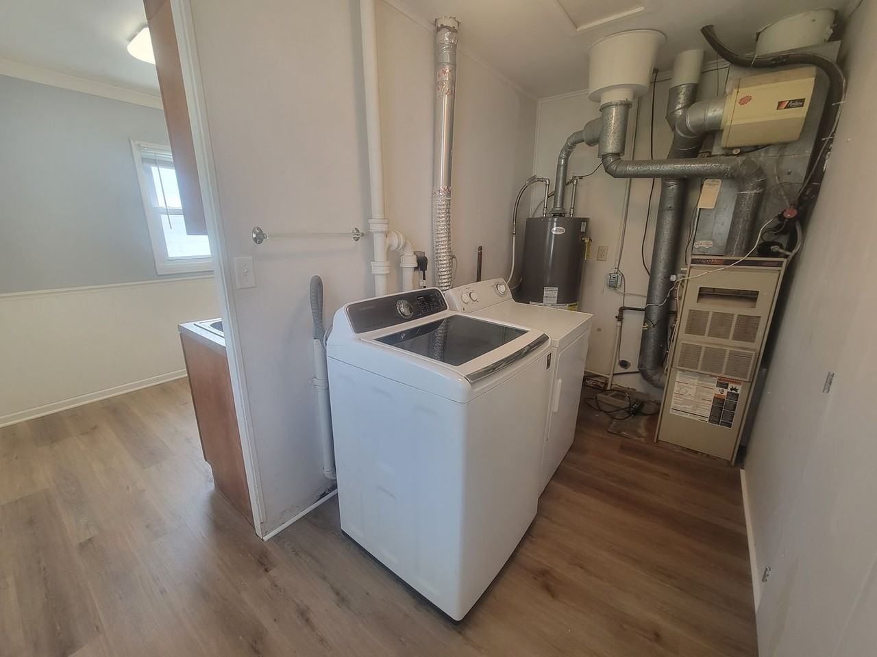 4020 N Bryer Pl - Photo 6 of 6