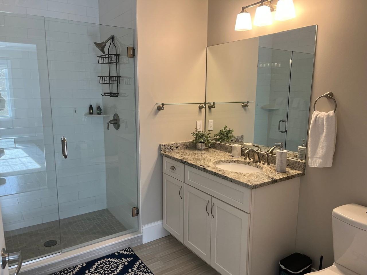 8 Island Ct - Photo 6 of 11