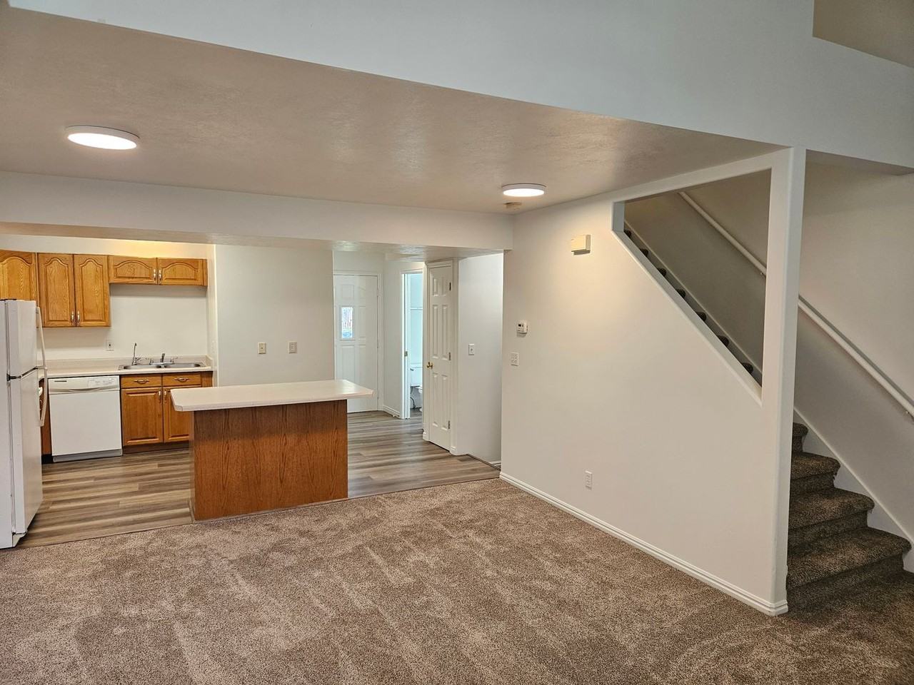 121 W 100 N - Photo 6 of 32