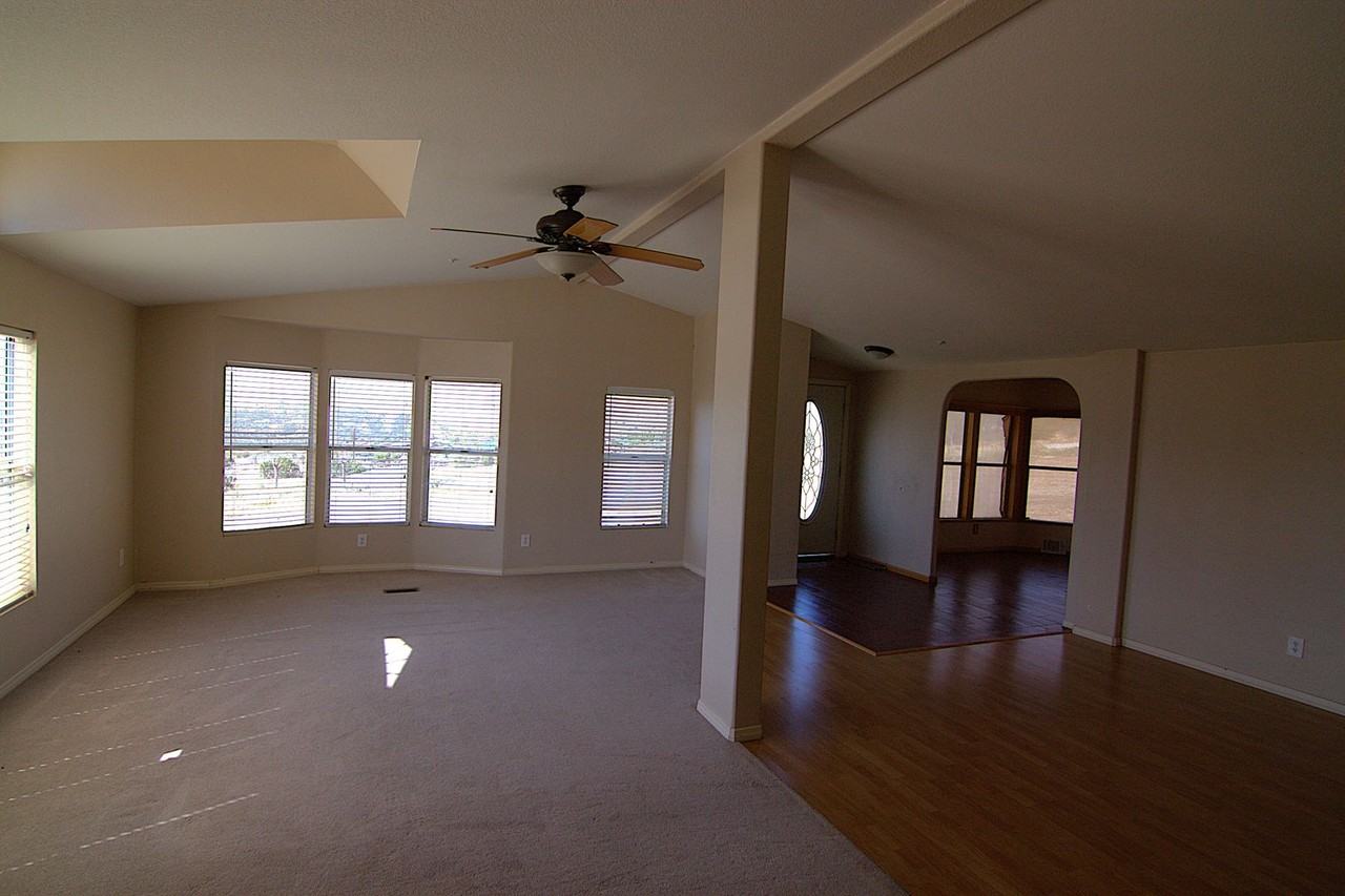 35850 Via Famero Dr - Photo 3 of 16