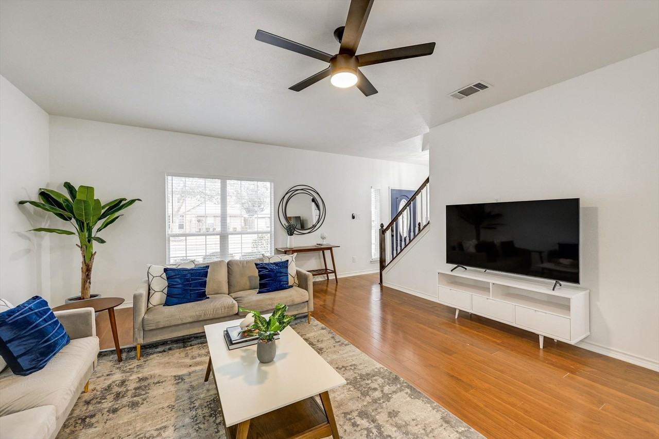 3913 Baywatch Dr #NA - Photo 7 of 43