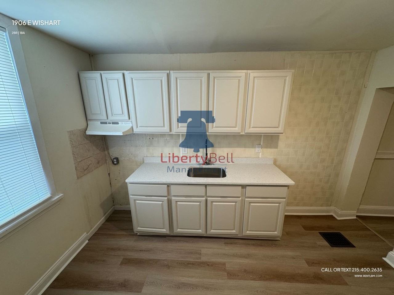 1906 E Wishart St - Photo 5 of 13