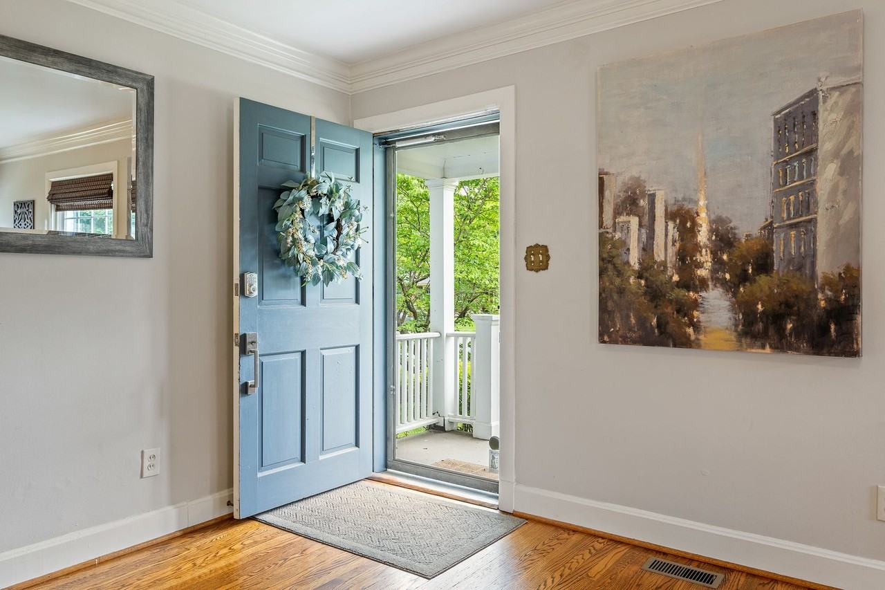 4019 Gilman Ave - Photo 3 of 30