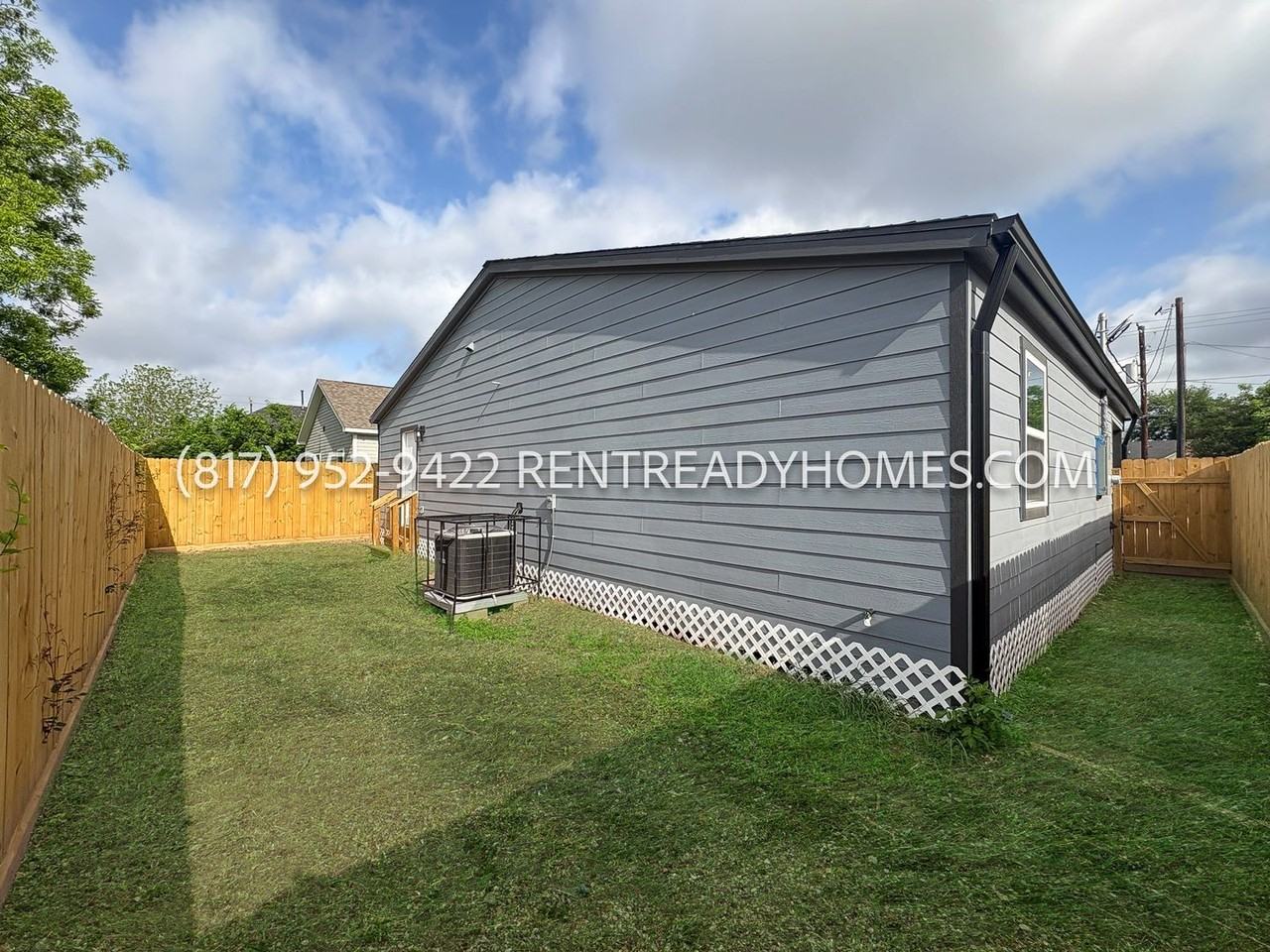 1416 Fairbanks St - Photo 3 of 29