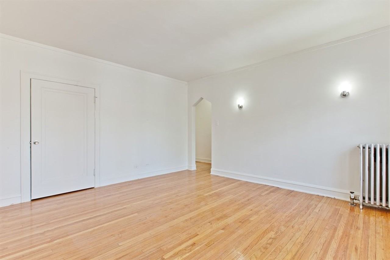 11932 S Stewart - Photo 6 of 16