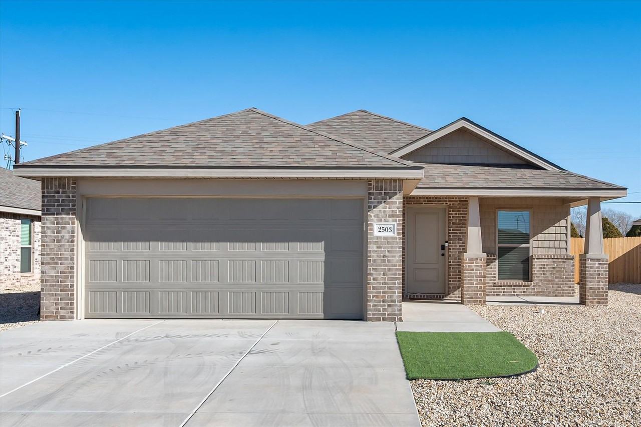 2503 Kenwood Ave - Photo 2 of 32