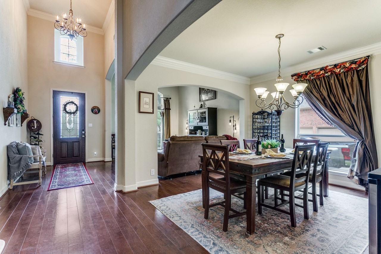 26007 Torena Loop - Photo 5 of 36