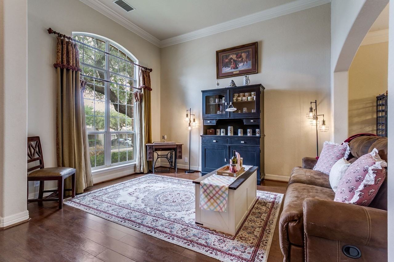 26007 Torena Loop - Photo 7 of 36