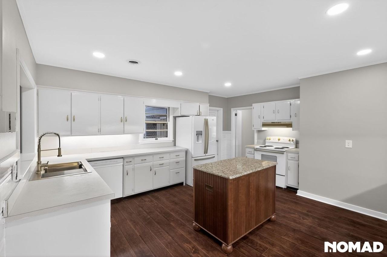 1820 Edgewood Ave - Photo 4 of 31