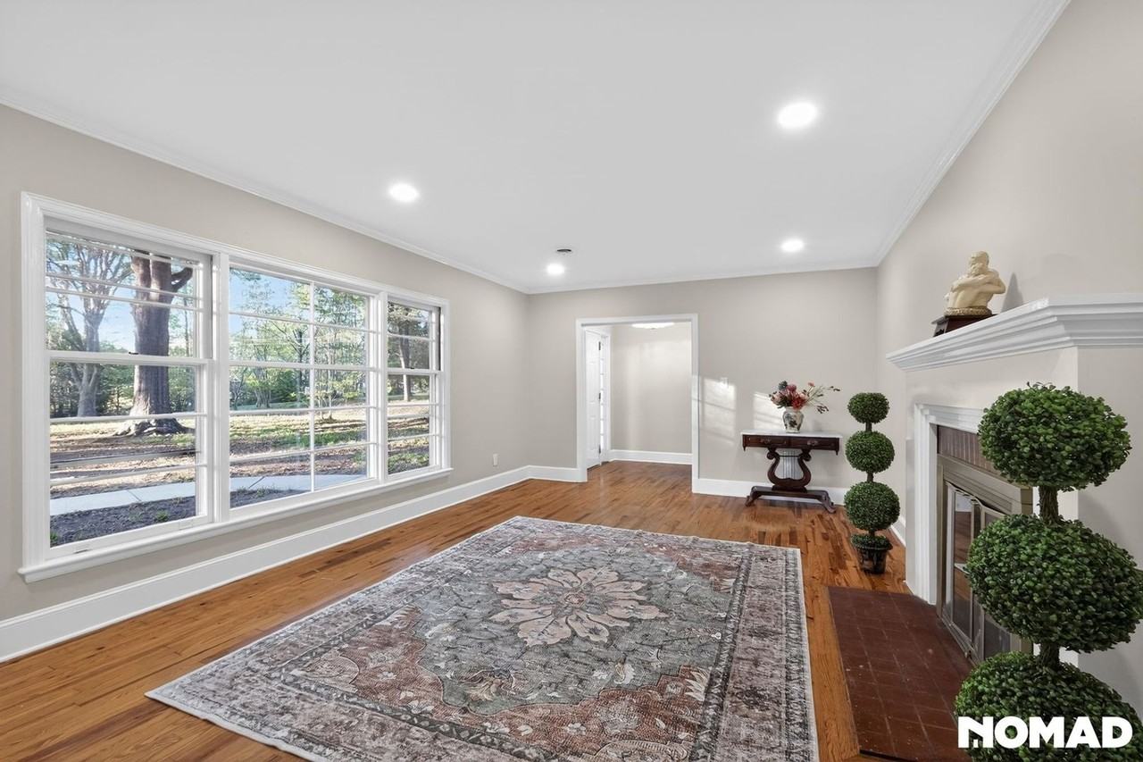 1820 Edgewood Ave - Photo 7 of 31