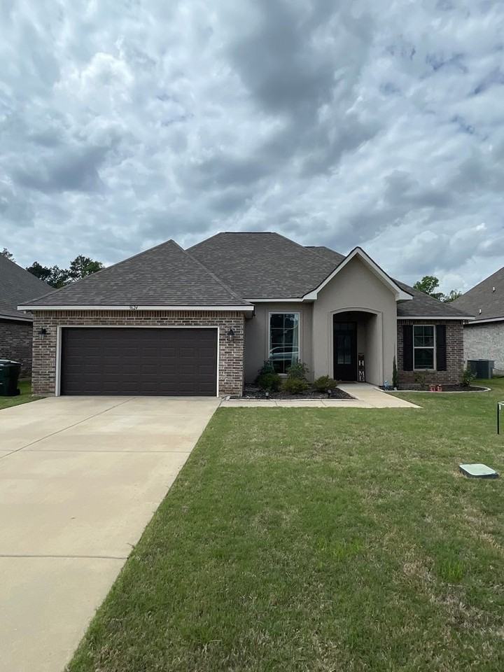 9624 Lockheed Dr - Photo 2 of 40